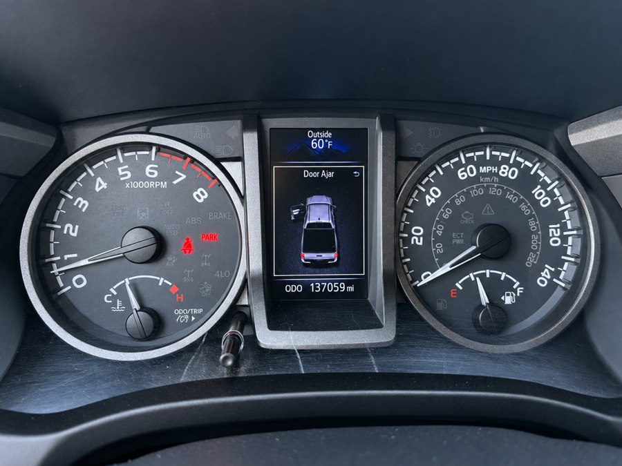 2019 Toyota Tacoma TRD Pro - Photo 20