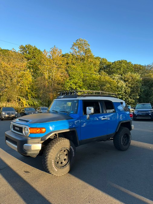 2007 Toyota FJ Cruiser 4WD 4dr Manual, available for sale in Branford, Connecticut | Al Mac Motors 2. Branford, Connecticut
