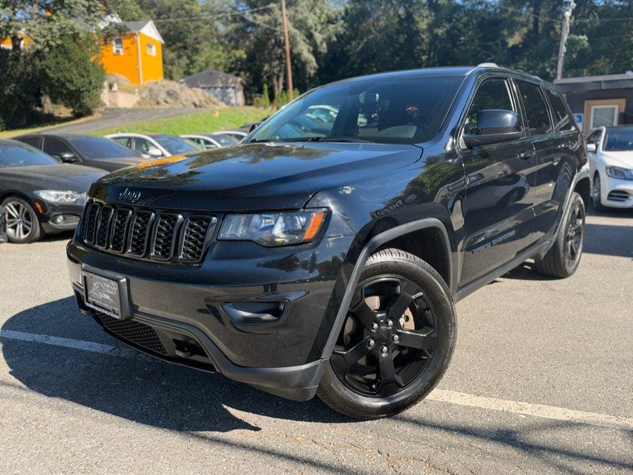 Used 2018 Jeep Grand Cherokee in Haskell, New Jersey | The Car Vault. Haskell, New Jersey