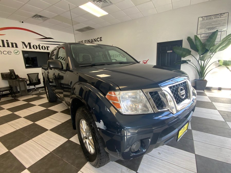 2016 Nissan Frontier 4WD Crew Cab SWB Auto SV, available for sale in Hartford, Connecticut | Franklin Motors Auto Sales LLC. Hartford, Connecticut