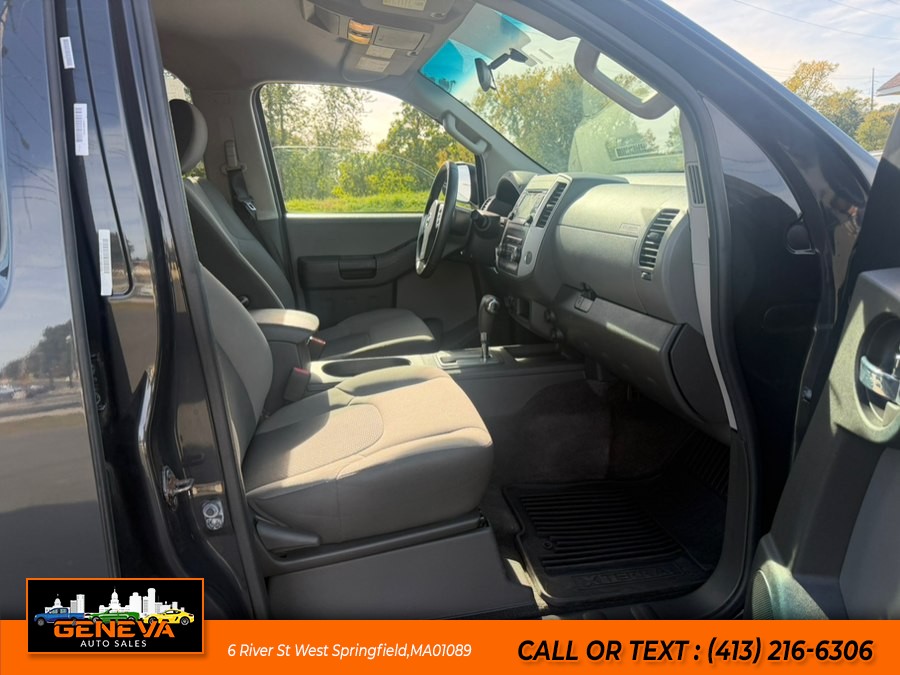 2015 Nissan Xterra S - Photo 10