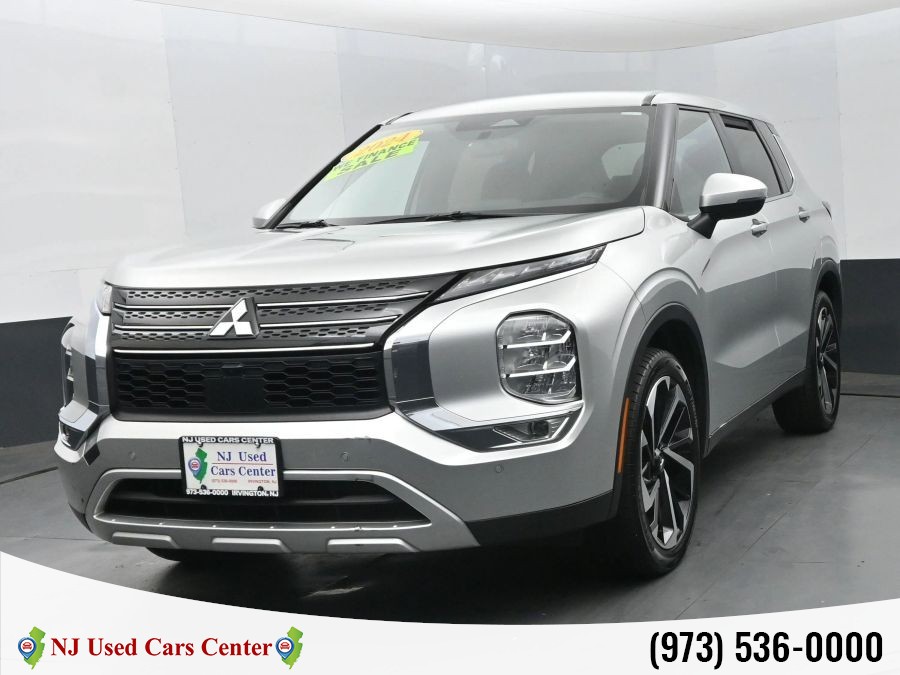 Used 2024 Mitsubishi Outlander in Irvington, New Jersey | NJ Used Cars Center. Irvington, New Jersey