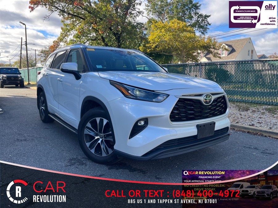 Used 2022 Toyota Highlander in Avenel, New Jersey | Car Revolution. Avenel, New Jersey
