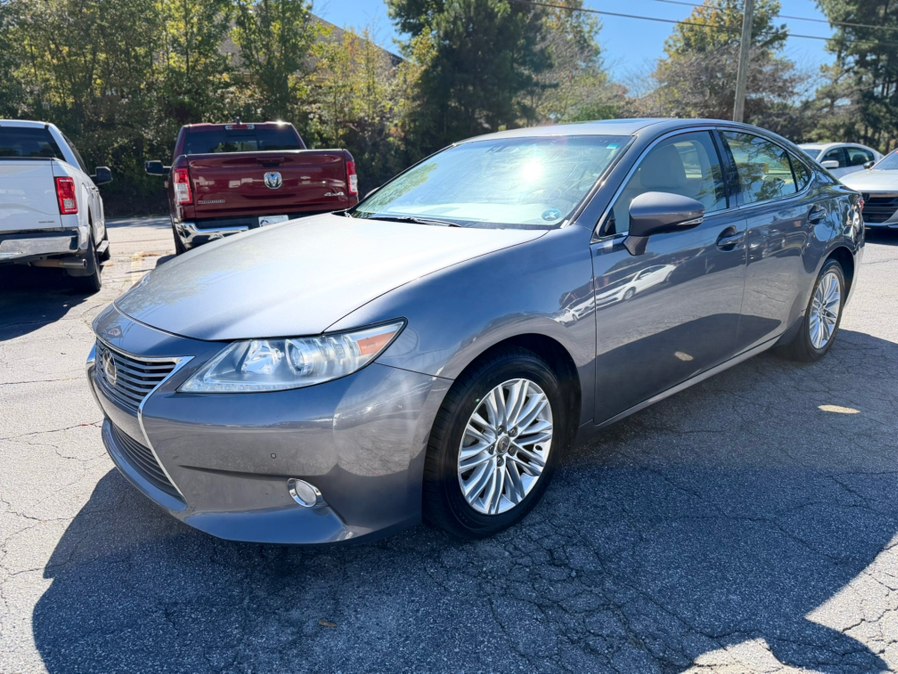 Used 2013 Lexus ES 350 in Cumming, Georgia | Clutch Automotive. Cumming, Georgia