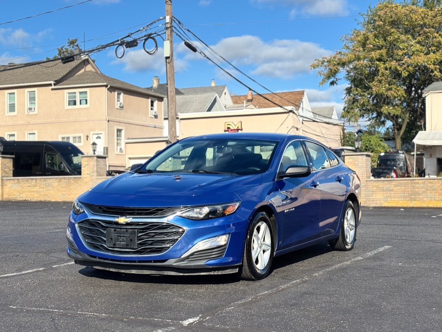 Used 2023 Chevrolet Malibu in Garfield, New Jersey | Benz and Beemer. Garfield, New Jersey