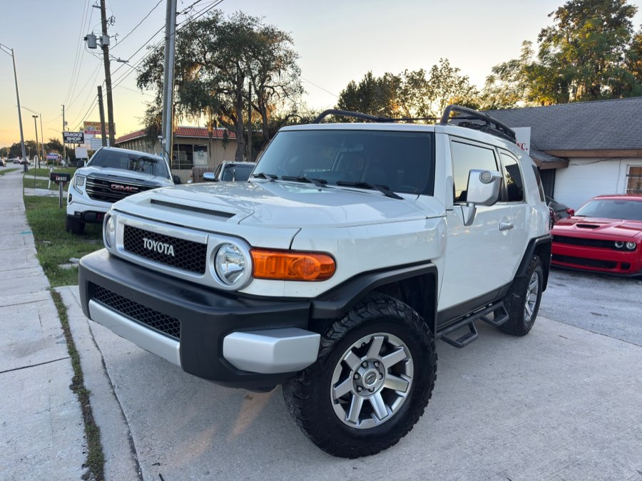 2014 Toyota FJ Cruiser 4WD 4dr Auto (Natl), available for sale in Longwood, Florida | Majestic Autos Inc.. Longwood, Florida