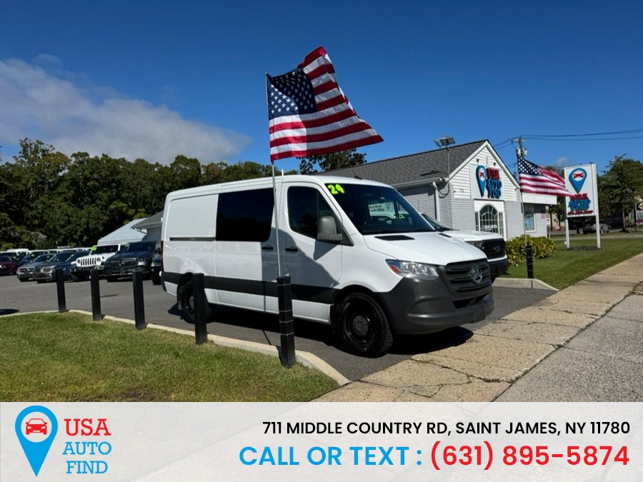 2022 Mercedes-Benz Sprinter Crew Van 2500 Standard Roof I4 144" RWD, available for sale in Saint James, New York | USA Auto Find. Saint James, New York