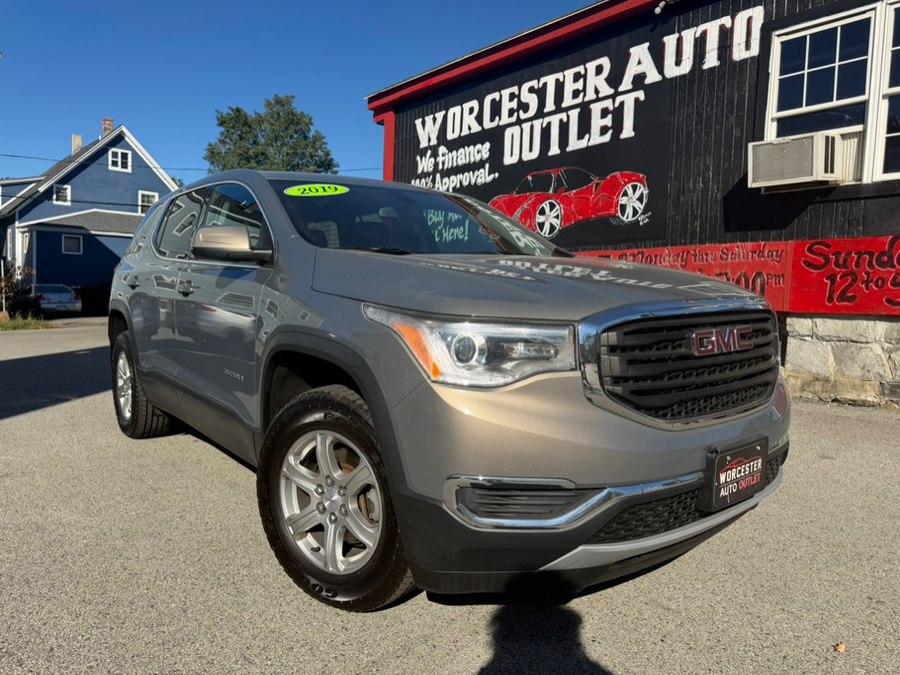 Used 2019 GMC Acadia in Worcester, Massachusetts | Worcester Auto Outlet LLC. Worcester, Massachusetts