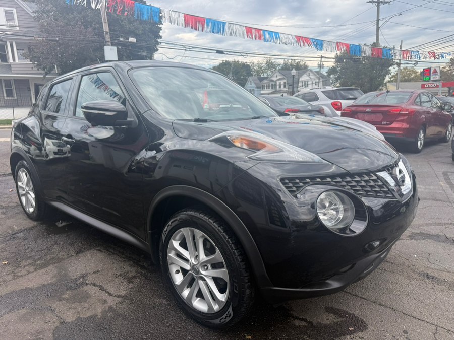 Used 2015 Nissan JUKE in Bridgeport, Connecticut | CT Auto. Bridgeport, Connecticut