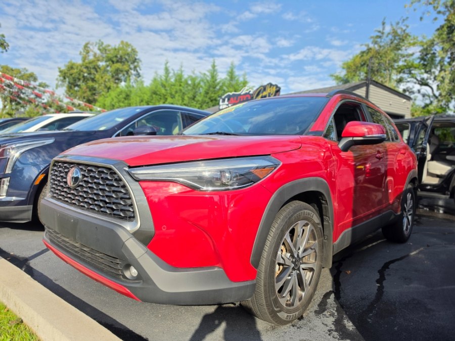2023 Toyota Corolla Cross XLE 4WD (Natl), available for sale in Islip, New York | L.I. Auto Gallery. Islip, New York