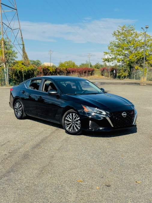 2026 Nissan Altima SV FWD, available for sale in Elmont, New York | Charles Cars. Elmont, New York