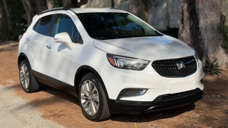 Used 2017 Buick Encore in Hialeah, Florida | The Palm Motors LLC. Hialeah, Florida