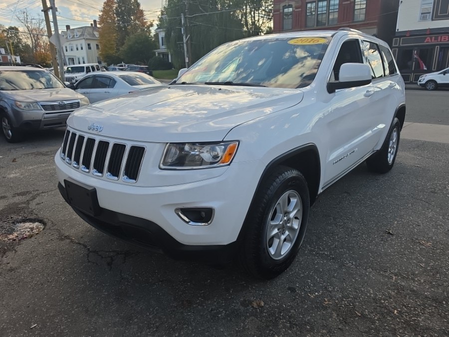 Used 2016 Jeep Grand Cherokee in Whitman, Massachusetts | Whitman Auto Center. Whitman, Massachusetts