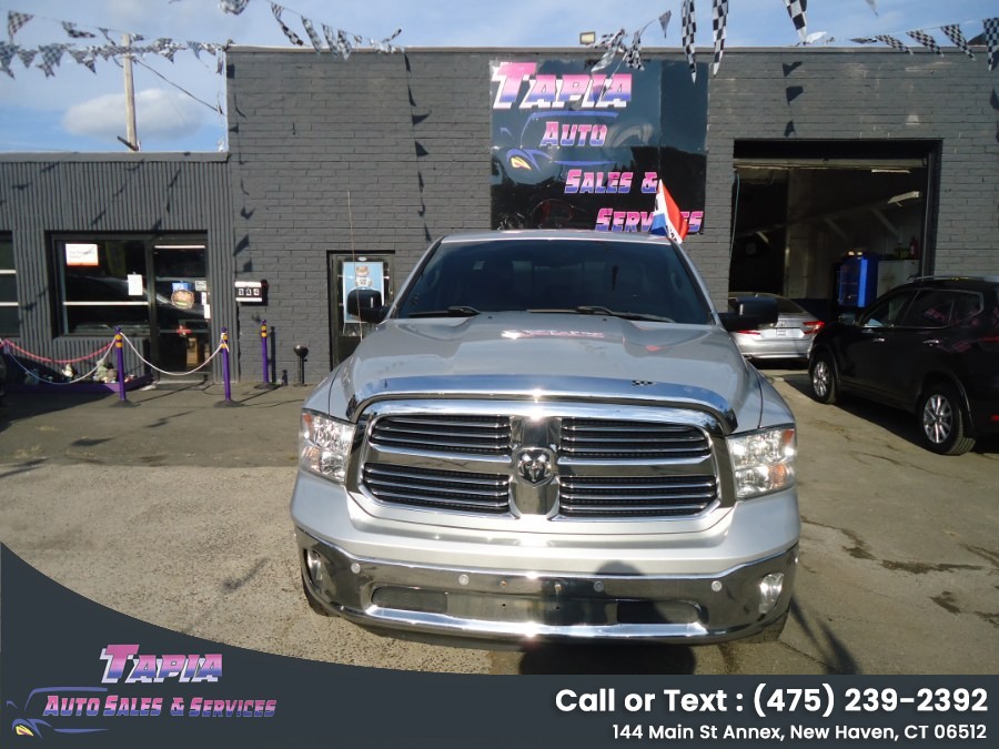 Used Ram 1500 Big Horn 4x4 Quad Cab 6''4" Box 2018 | Tapia Auto Sales And Services. New Haven, Connecticut