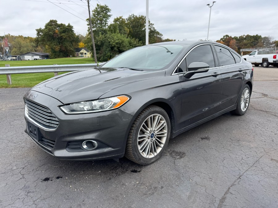 2015 Ford Fusion 4dr Sdn SE FWD, available for sale in Ortonville, Michigan | Marsh Auto Sales LLC. Ortonville, Michigan