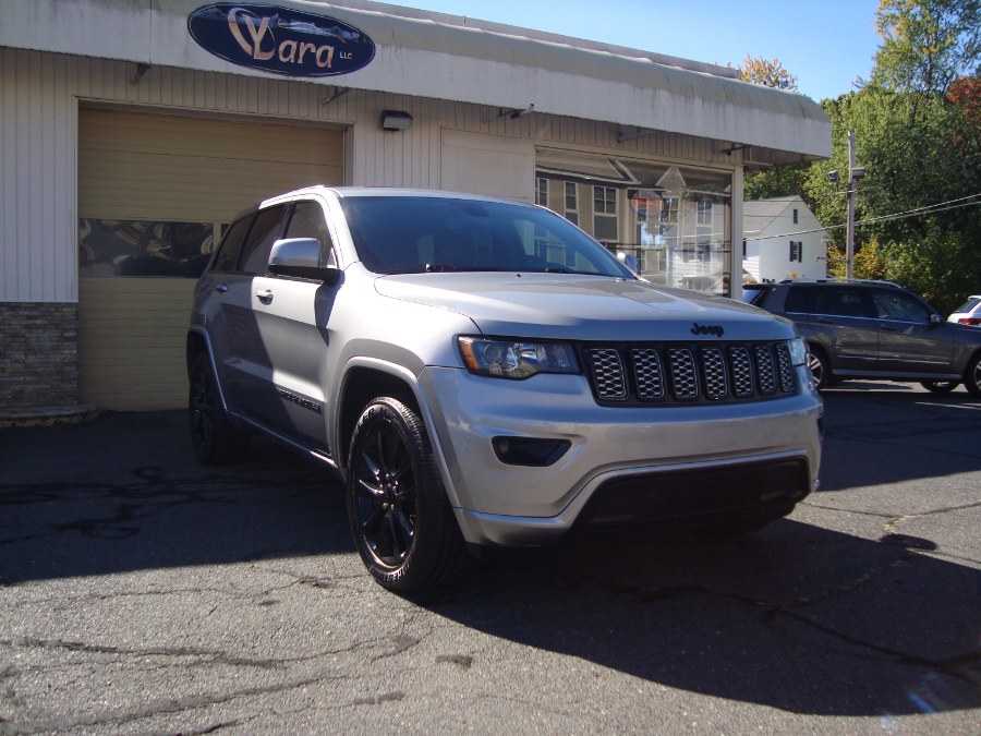 2019 Jeep Grand Cherokee Altitude 4x4, available for sale in Manchester, Connecticut | Yara Motors. Manchester, Connecticut