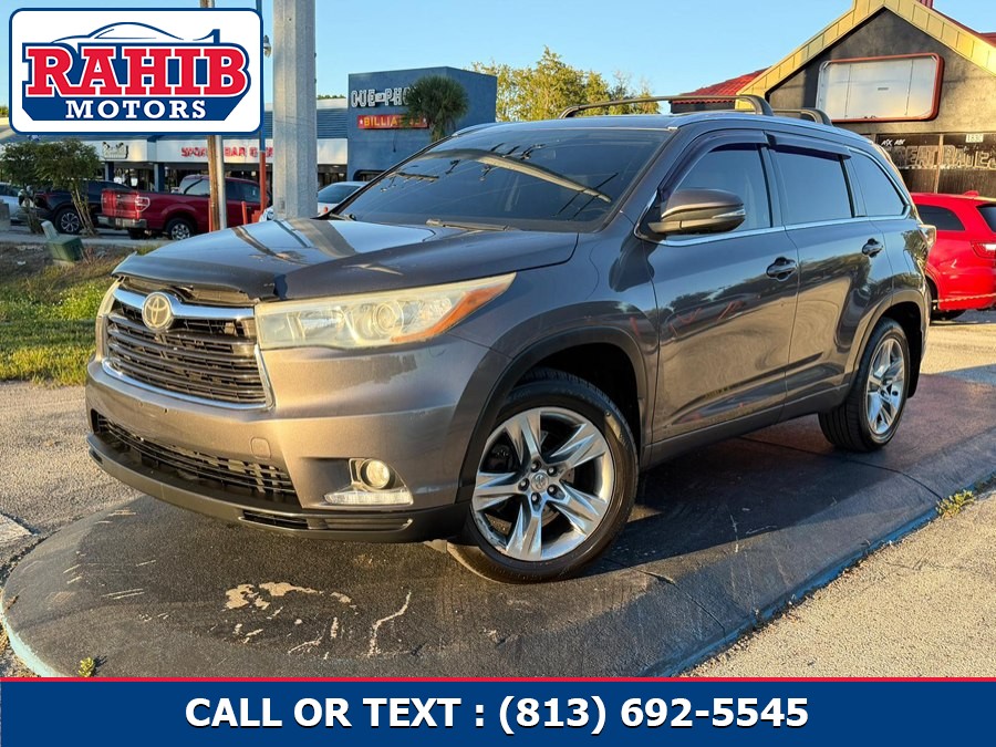 Used 2015 Toyota Highlander in Winter Park, Florida | Rahib Motors. Winter Park, Florida