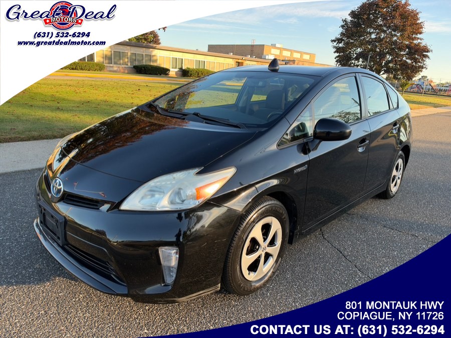 2013 Toyota Prius 5dr HB Two (Natl), available for sale in Copiague, New York | Great Deal Motors. Copiague, New York