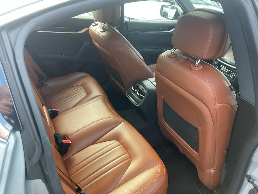 2015 Maserati Ghibli S - Photo 14