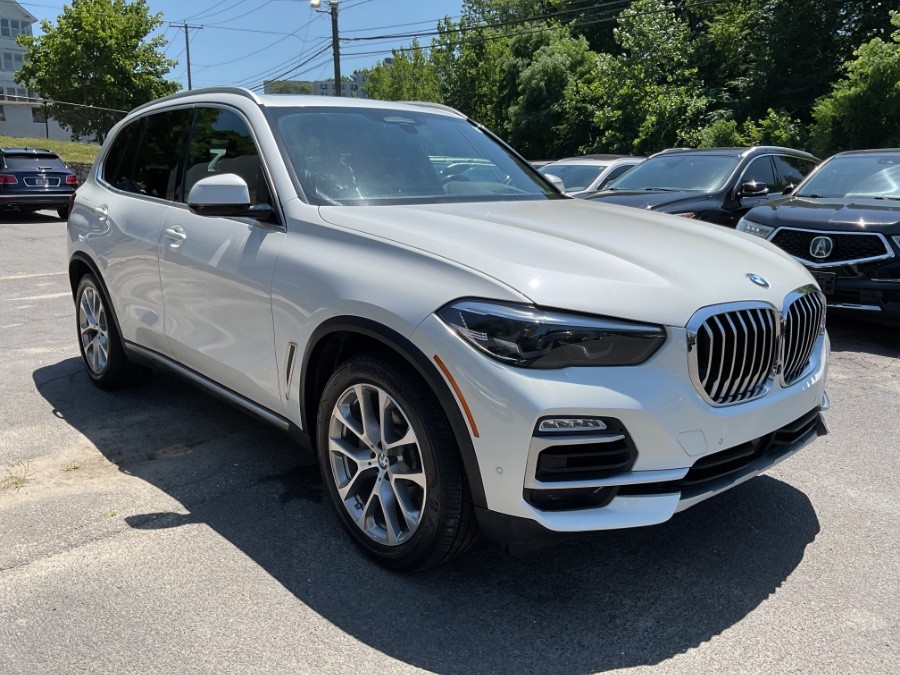 Used 2019 BMW X5 in Waterbury, Connecticut | Jim Juliani Motors. Waterbury, Connecticut