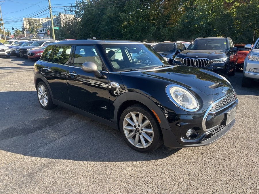 2017 MINI Clubman