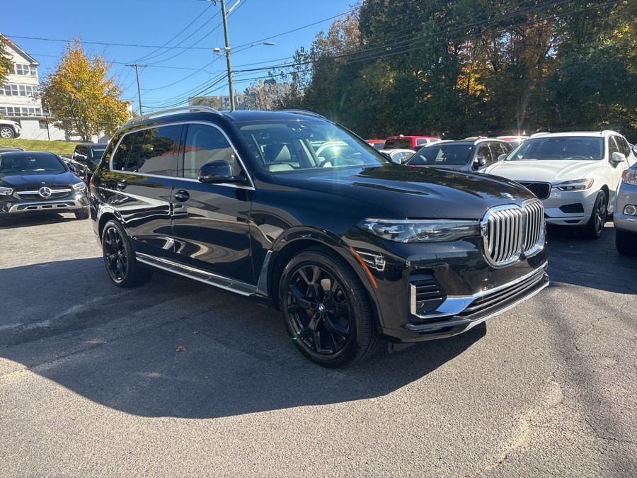 2021 BMW X7 xDrive40i Sports Activity Vehicle, available for sale in Waterbury, Connecticut | Jim Juliani Motors. Waterbury, Connecticut