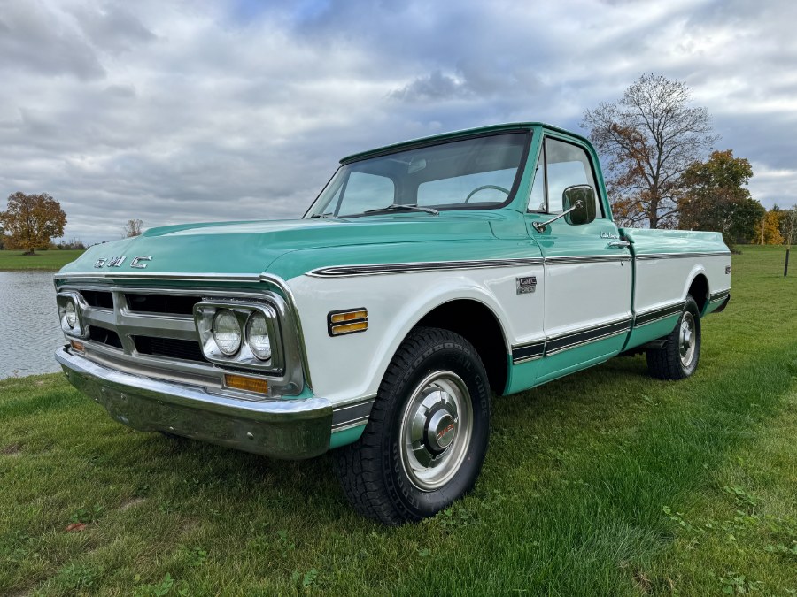 1968 GMC 920 Custom Camper, available for sale in Ortonville, Michigan | Marsh Auto Sales LLC. Ortonville, Michigan