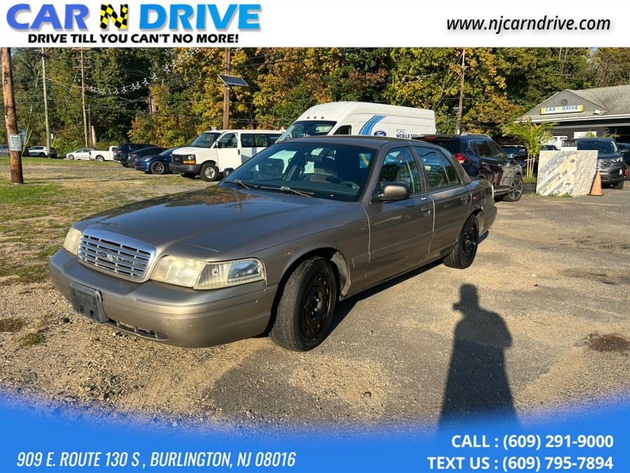 Used 2004 Ford Crown Victoria in Burlington, New Jersey | Car N Drive. Burlington, New Jersey