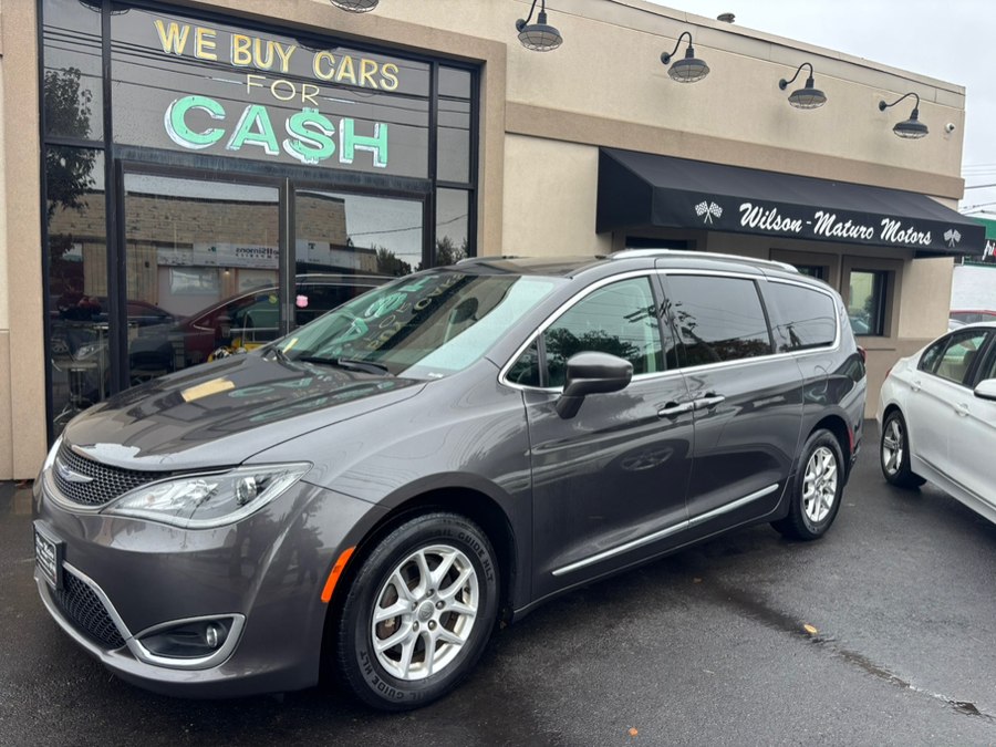 2020 Chrysler Pacifica Touring L FWD, available for sale in New haven, Connecticut | Wilson Maturo Motors. New haven, Connecticut