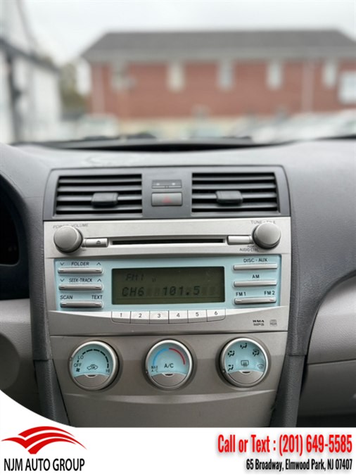 2007 Toyota Camry LE - Photo 13