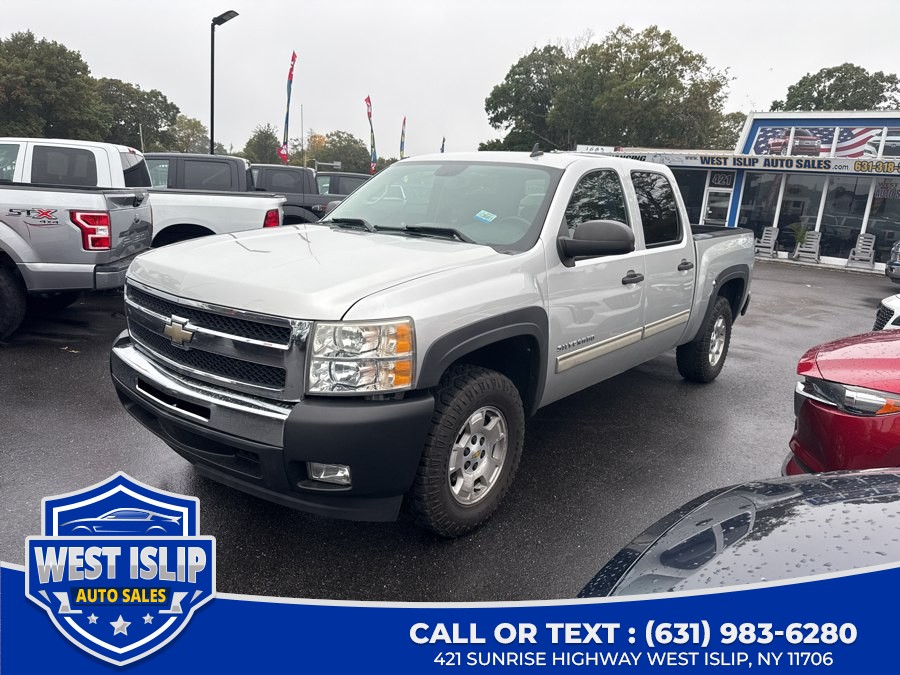 2010 Chevrolet Silverado 1500 4WD Crew Cab 143.5" LT, available for sale in West Islip, New York | West Islip Auto Sales. West Islip, New York