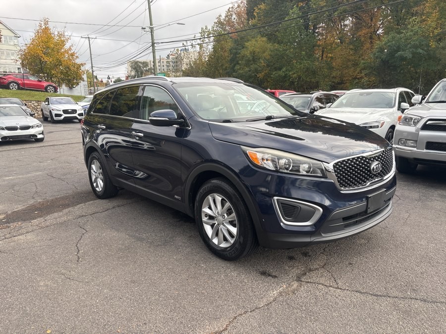2017 Kia Sorento LX