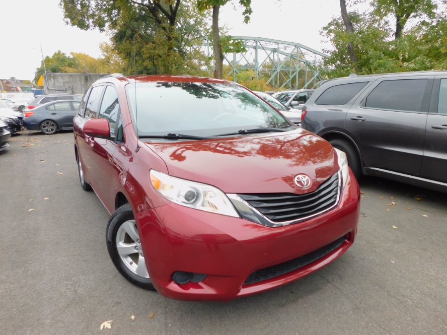 Used 2013 Toyota Sienna in Paterson, New Jersey | Soliman Motors. Paterson, New Jersey