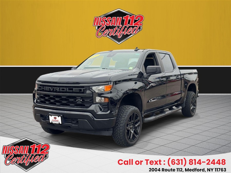 Used 2022 Chevrolet Silverado 1500 Custom with VIN 1GCPDBEK3NZ529227 for sale in Medford, NY