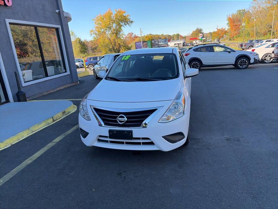 2018 Nissan Versa Sedan SV CVT, available for sale in Middletown, Connecticut | Newfield Auto Sales. Middletown, Connecticut
