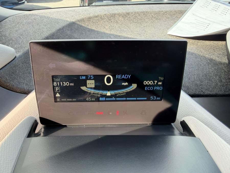 2015 BMW i3 - Photo 10
