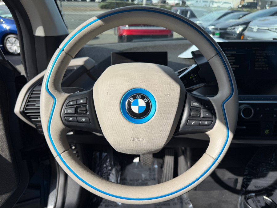 2015 BMW i3 - Photo 9