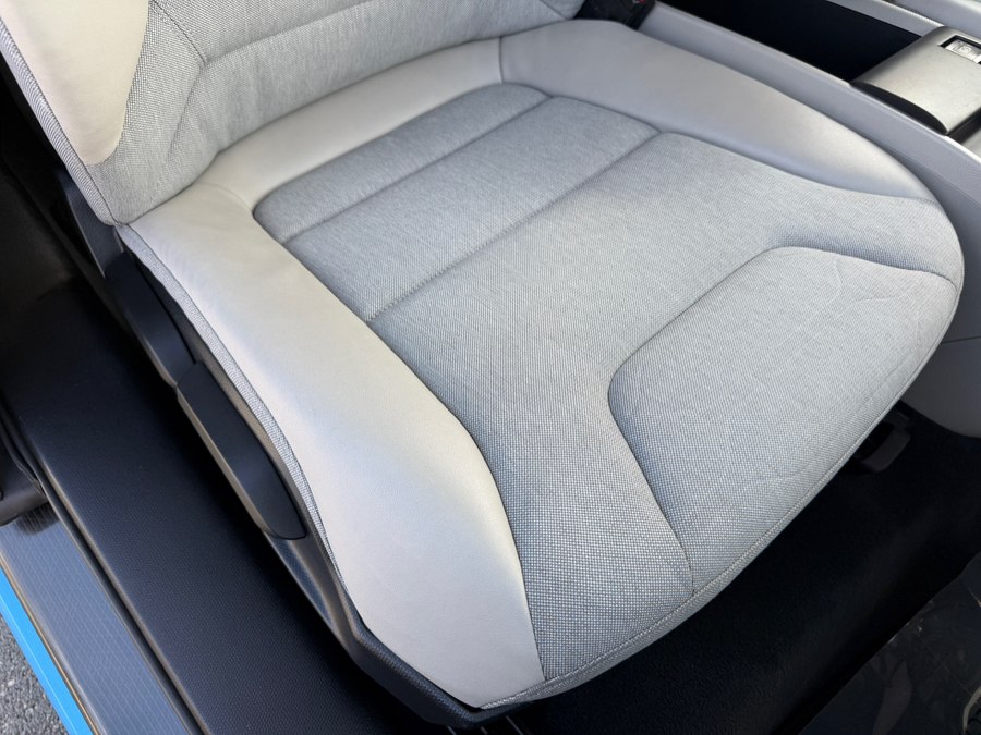 2015 BMW i3 - Photo 30