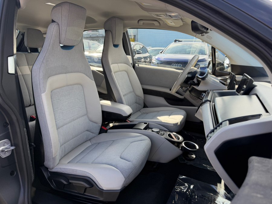 2015 BMW i3 - Photo 27