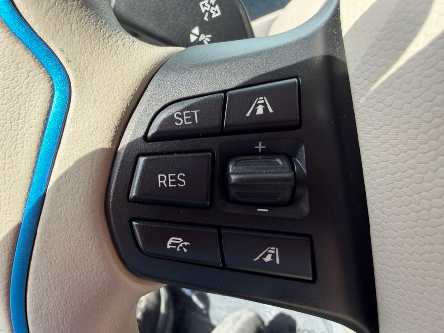 2015 BMW i3 - Photo 11