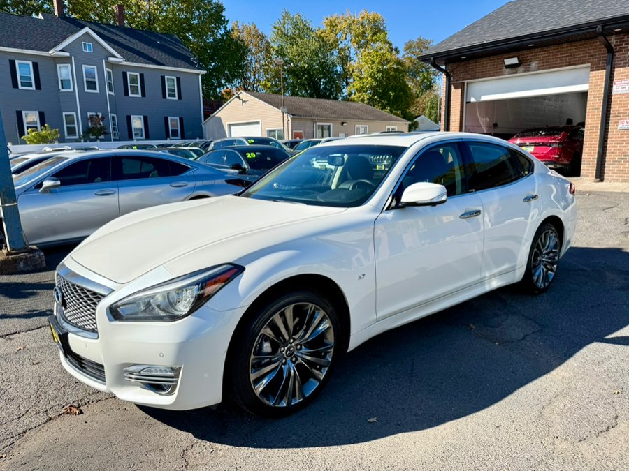 2019 INFINITI Q70