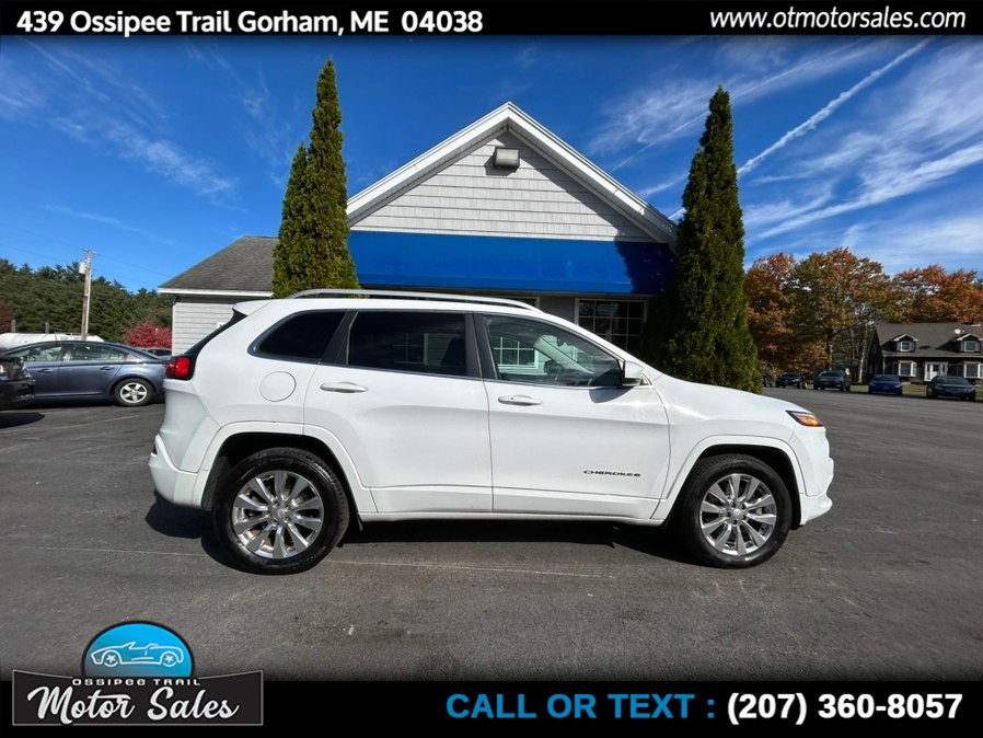2018 Jeep Cherokee Overland 4x4, available for sale in Gorham, Maine | Ossipee Trail Motor Sales. Gorham, Maine