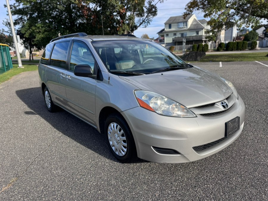 Used Toyota Sienna 5dr 7-Pass Van LE FWD 2008 | Cars With Deals. Lyndhurst, New Jersey