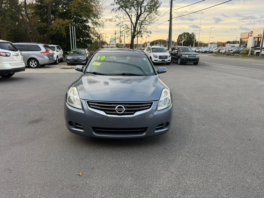 2010 Nissan Altima 4dr Sdn I4 CVT 2.5 SL, available for sale in Swansea, Massachusetts | Gas On The Run. Swansea, Massachusetts