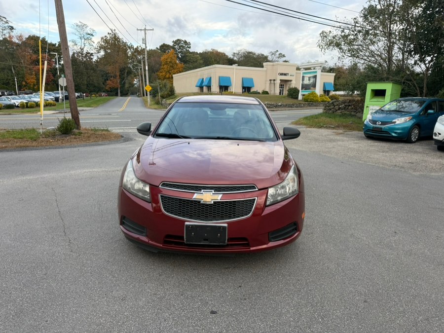Used 2013 Chevrolet Cruze in Swansea, Massachusetts | Gas On The Run. Swansea, Massachusetts