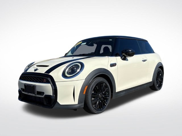 Used 2022 Mini Cooper s in Torrington, Connecticut | Northwest Hills. Torrington, Connecticut