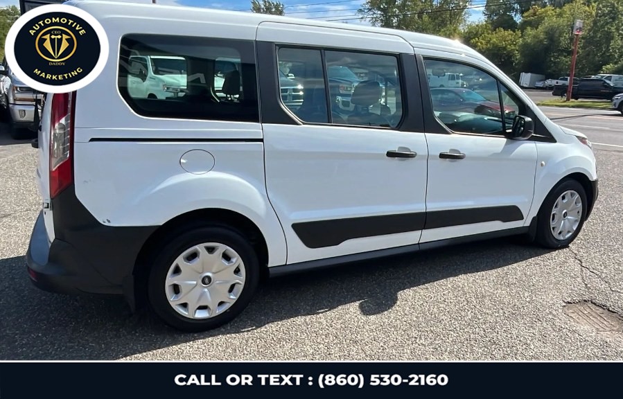 2016 Ford Transit Connect Wagon 4dr Wgn LWB XL, available for sale in Online only, Connecticut | CEO DADDY AUTO. Online only, Connecticut