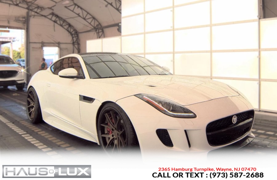2016 Jaguar F-TYPE R