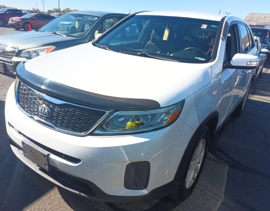 2014 Kia Sorento AWD 4dr I4 LX, available for sale in Meriden, Connecticut | T E A M Auto Center. Meriden, Connecticut