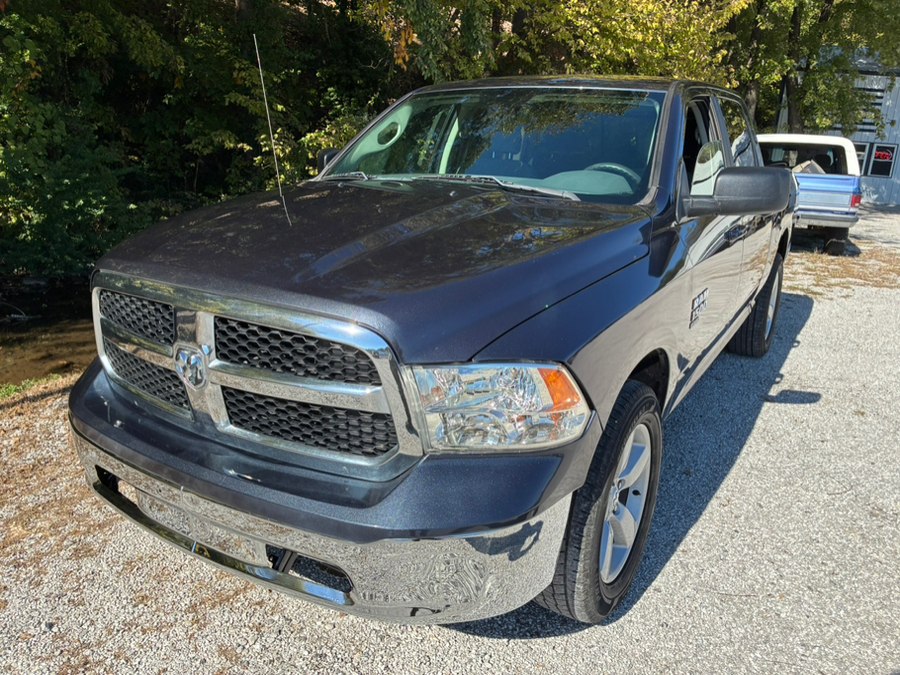 2019 Ram 1500 Classic SLT 4x4 Crew Cab 5''7" Box, available for sale in Neosho, Missouri | Xsell Auto LLC. Neosho, Missouri